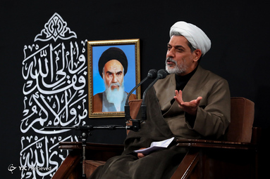 عزاداری شام غریبان در حسینیه امام خمینی(ره