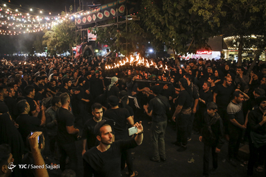 هیئتِ ما/ آئین سنتی مشعل‌گردانی در تهران
