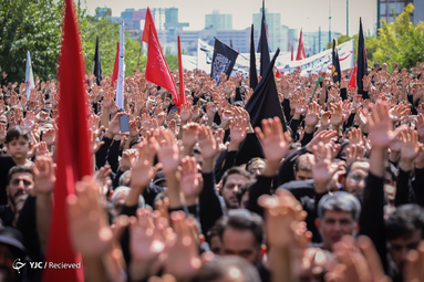 عزاداری ظهر تاسوعای حسینی دانشگاه امام صادق(ع) در سعادت آباد تهران