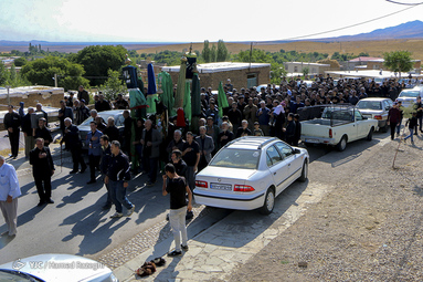 آیین سنتی علم‌گردانی در روستای درسجین شهرستان ابهر