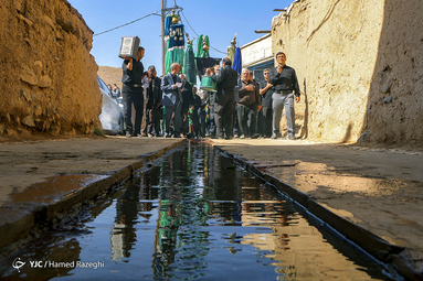 آیین سنتی علم‌گردانی در روستای درسجین شهرستان ابهر