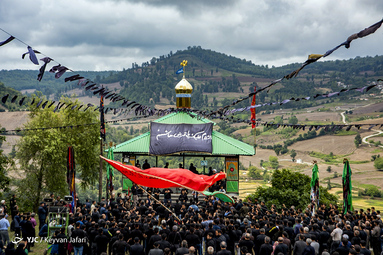 عزاداری تاسوعای حسینی در روستای خالخیل ساری