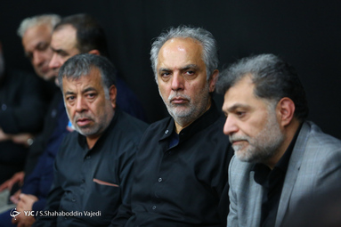 هیئتِ ما/ عزاداری شب عاشورا در هیأت میثاق با شهدا دانشگاه امام صادق(ع)