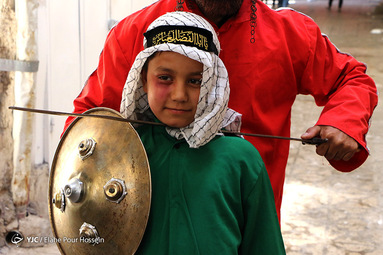 آیین خیمه سوزان ظهر عاشورا در شیراز