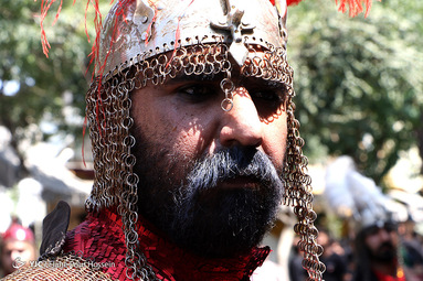 آیین خیمه سوزان ظهر عاشورا در شیراز
