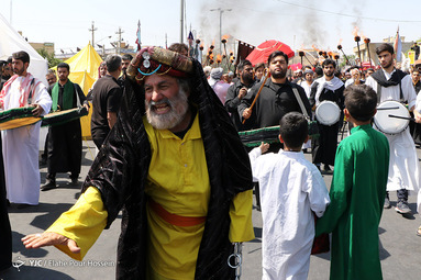آیین خیمه سوزان ظهر عاشورا در شیراز