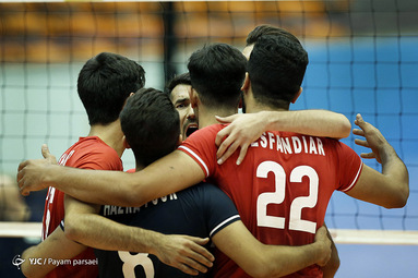 والیبال قهرمانی آسیا/ ایران 3 - هند 0