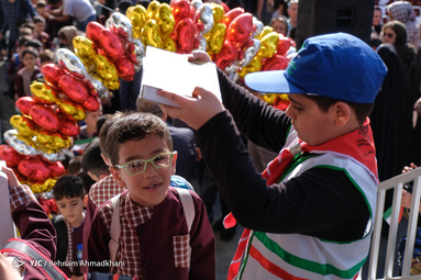 مراسم «جشن شکوفه‌ها» با حضور وزیر آموزش و پرورش