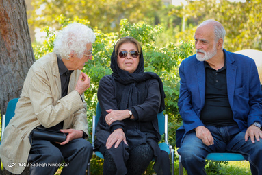 تشییع پیکر پیکر هنرمند نقاش و مجسمه‌ساز ایرانی استاد مسعود عربشاهی