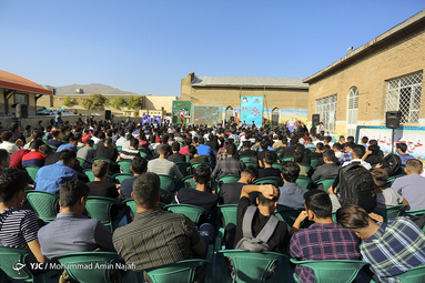 زنگ اول مهر ۹۸ در دبیرستان شریعتی همدان با حضور غلامی، وزیر علوم