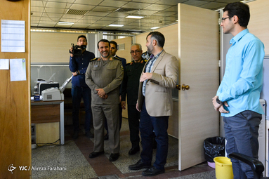 بازدید سردار کارگر از باشگاه خبرنگاران جوان