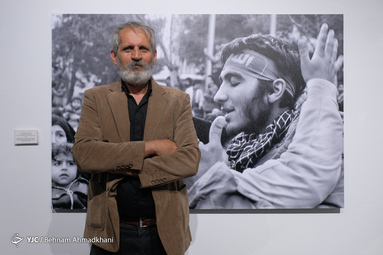 رونمایی از کتاب مصور عکاسان جنگ، ساسان مویدی