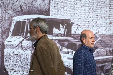 رونمایی از کتاب مصور عکاسان جنگ، ساسان مویدی