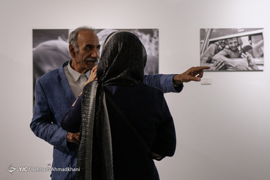 رونمایی از کتاب مصور عکاسان جنگ، ساسان مویدی