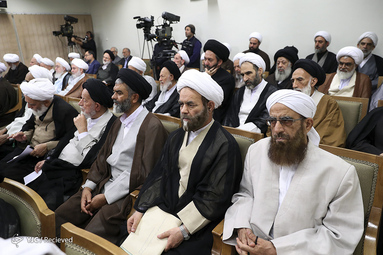 دیدار نمایندگان مجلس خبرگان با رهبر انقلاب