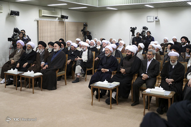 دیدار نمایندگان مجلس خبرگان با رهبر انقلاب