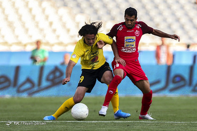 لیگ برتر فوتبال/ پرسپولیس ۰ - سپاهان ۲