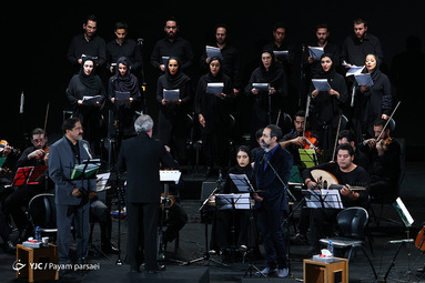 کنسرت «وداع» به خوانندگی حسام الدین سراج