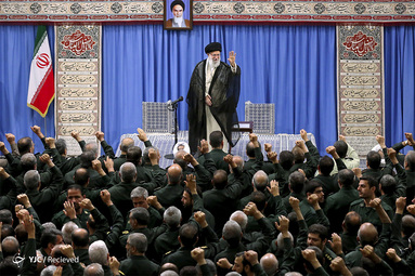 دیدار مجمع عالی فرماندهان سپاه با فرمانده کل قوا