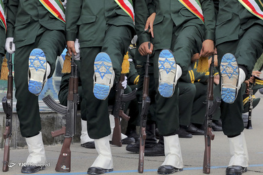 مراسم دانش آموختگی دانشگاه امام حسین(ع) با حضور رهبرانقلاب