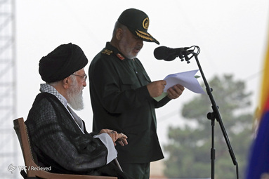 مراسم دانش آموختگی دانشگاه امام حسین(ع) با حضور رهبرانقلاب