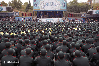 مراسم دانش آموختگی دانشگاه امام حسین(ع) با حضور رهبرانقلاب