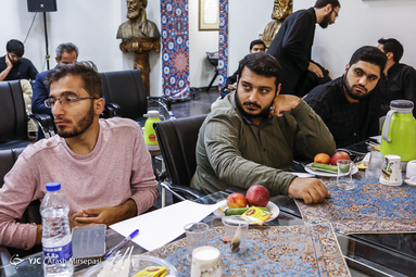 نشست مستندسازان جبهه فرهنگی انقلاب در عرصه اربعین