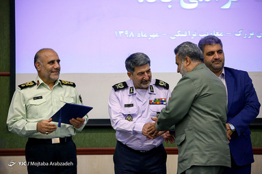 همایش تجلیل از نمونه‌های ترافیکی