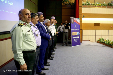 همایش تجلیل از نمونه‌های ترافیکی