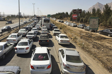 ترافیک جاده منتهی به کرمانشاه