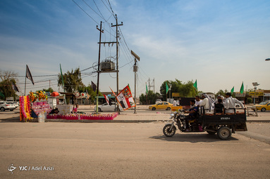 «وادِی‌السَّلام» قبرستانی بزرگ و تاریخی است که در شمال شرقی شهر نجف اشرف عراق واقع و با ۲۰ کیلومتر مربع مساحت، دارای چندین میلیون قبر بوده و قدمت آن به بیش از هزار سال می‌رسد