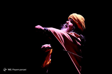 نمایش خورشید کاروان