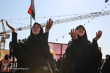 اولین سلام/ روایتی از اولین سلام و نگاه بر گنبد بارگاه مطهر سیدالشهدا و علمدار کربلا در روی پل میثم تمار
