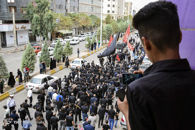 راهپیمایی جاماندگان اربعین در کرمان