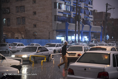 بارش شدید باران و طوفان در اهواز