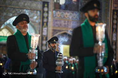 خطبه خوانی شب شهادت امام رضا (ع) در حرم مطهر رضوی