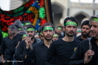 عزاداری روز شهادت امام رضا (علیه السلام) در حرم مطهر رضوی