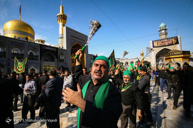 عزاداری روز شهادت امام رضا (علیه السلام) در حرم مطهر رضوی