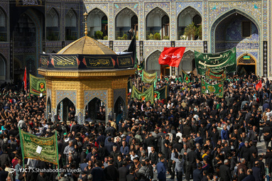 عزاداری روز شهادت امام رضا (علیه السلام) در حرم مطهر رضوی