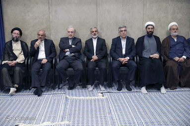 دیدار دانش‌آموزان و دانشجویان با رهبر انقلاب