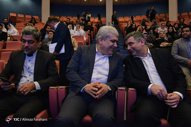 مراسم رونمایی از چهار فرآورده پرو بیوتیک نسل جدید