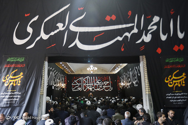 دسته عزای آیت الله وحید خراسانی در روز شهادت امام حسن