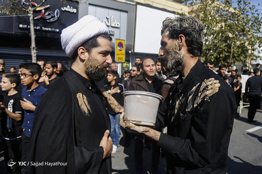 دسته عزای آیت الله وحید خراسانی در روز شهادت امام حسن