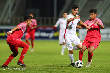 ایران 4-0 نپال