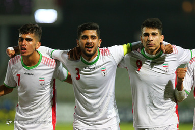 ایران 4-0 نپال