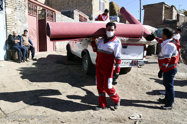 خسارات زلزله در روستای ورنکش