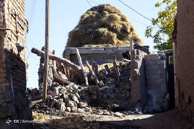 خسارات زلزله در روستای ورنکش