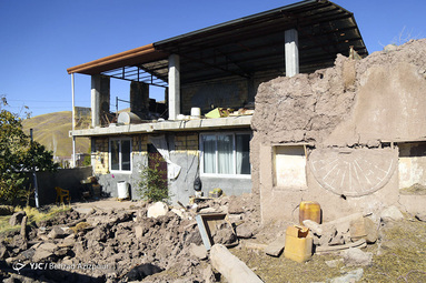 خسارات زلزله در روستای ورنکش