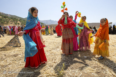 جشنواره رنگ‌ها در عروسی بختیاری