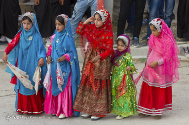 جشنواره رنگ‌ها در عروسی بختیاری